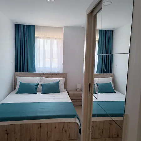 Apartman Josip Ciovo Διαμέρισμα *